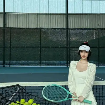 何诗雅